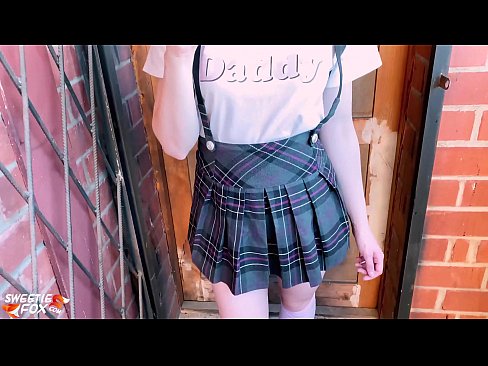 ❤️ 여학생은 그녀의 거시기를 깊이 빨고 수업 ​​대신 성교합니다. ️❌ 포르노 ko.yespornpics.ru에서